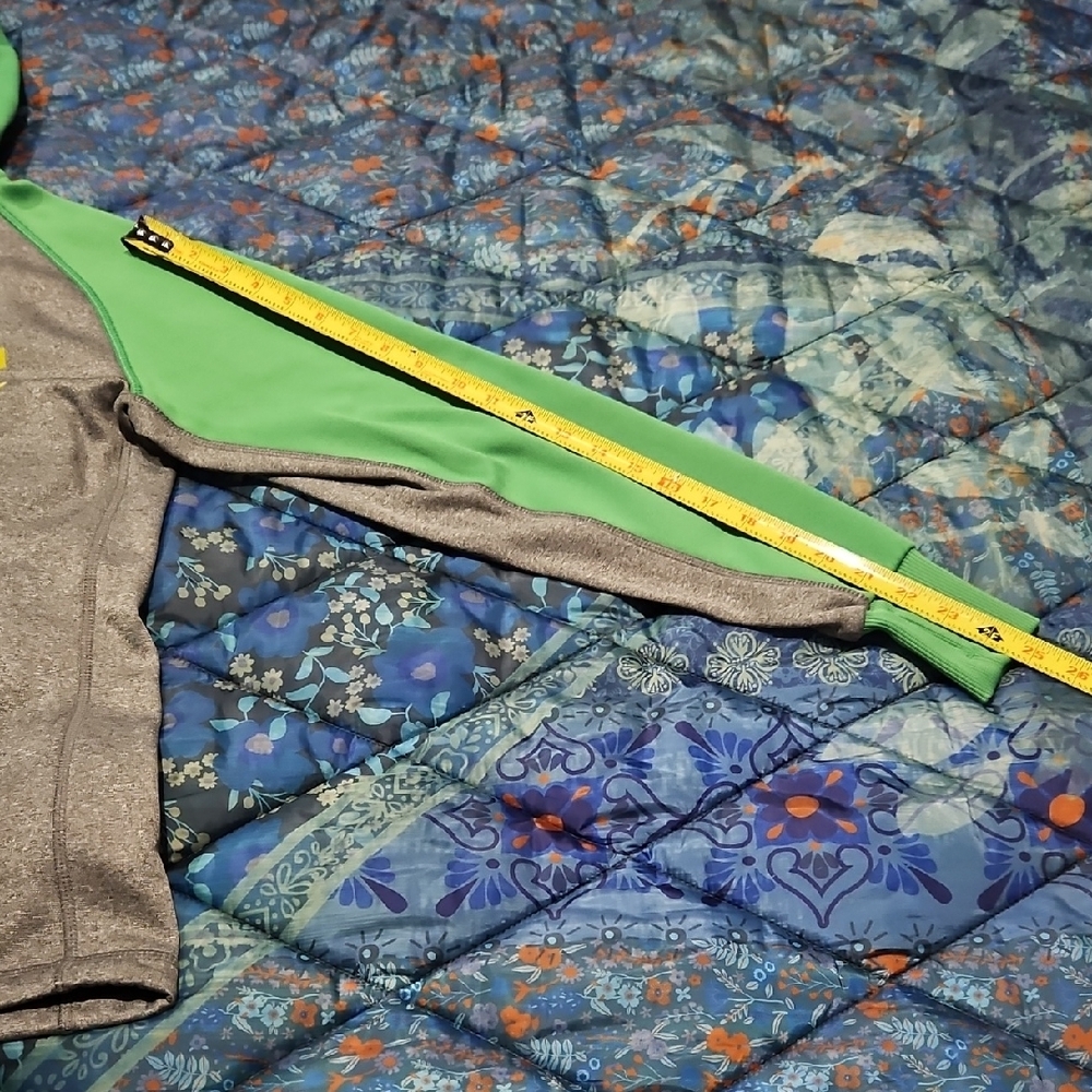 Nike Green and Gray Hoodie - Picture 5 of 9